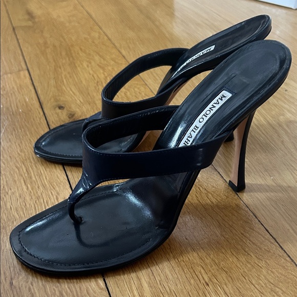 Manolo Blahnik Navy Women's Sandals - Picture 3 of 6